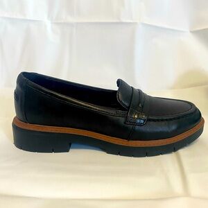 Clarks Collection Loafers Westlynn Bay size 7.5 M